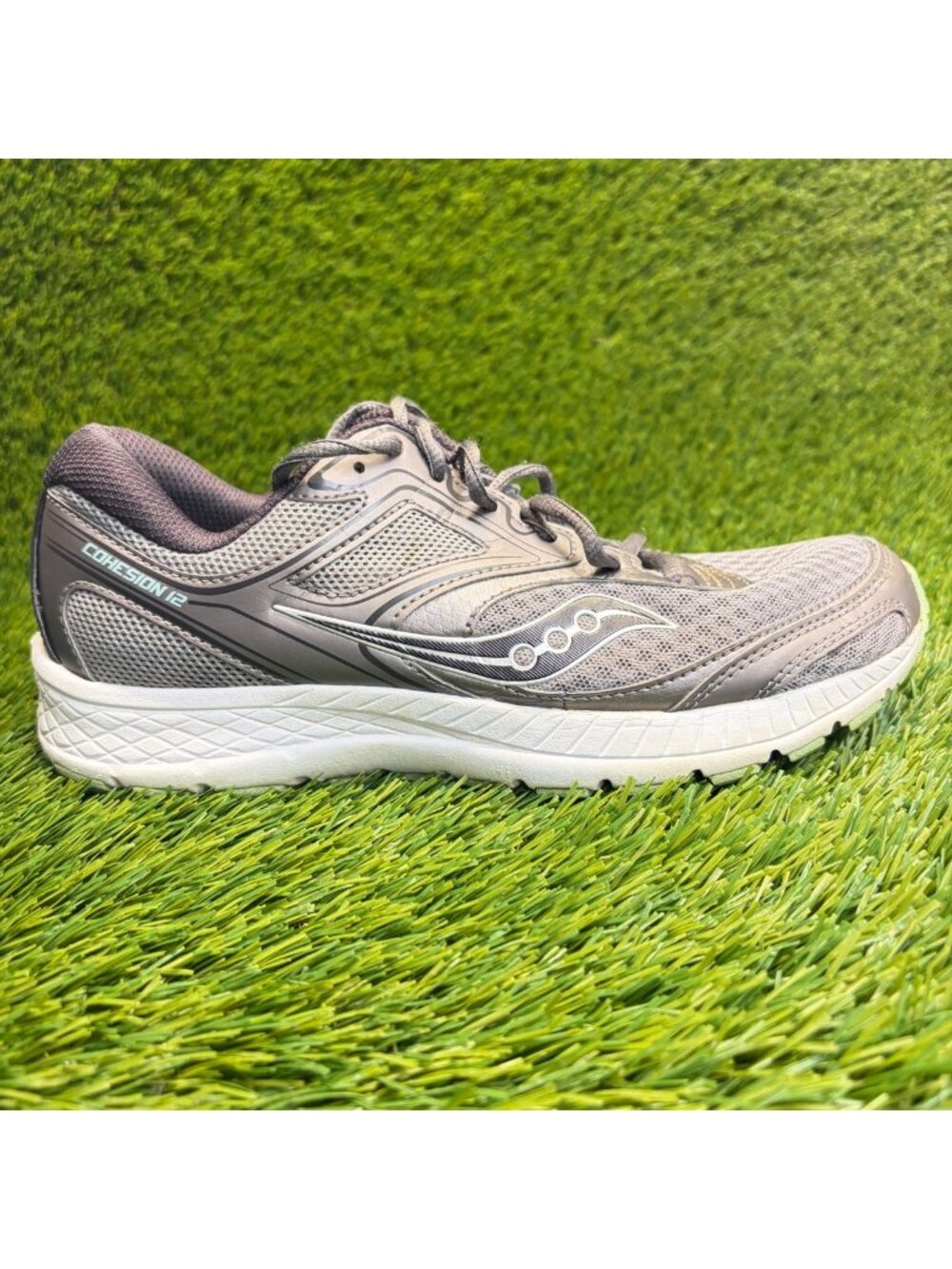 Saucony Cohesion 12 Womens Size 8 Gray Athletic Running Walking Shoes Sneakers